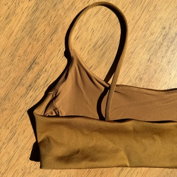 Women’s | Left On Friday Pool Days Bikini Top, Tan Lines Brown | Large - Picture 7 of 9